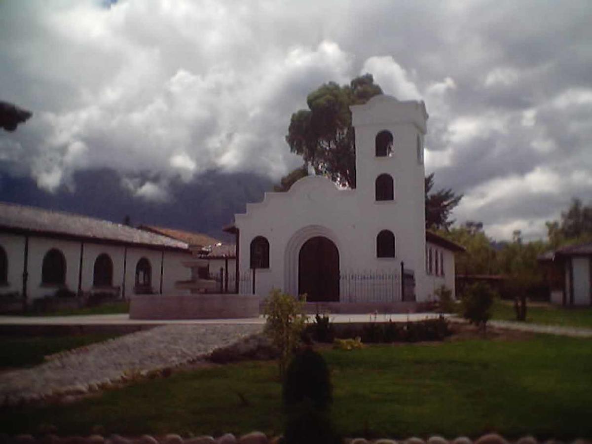 Hosteria Hacienda Pueblo Viejo Atuntaqui Εξωτερικό φωτογραφία