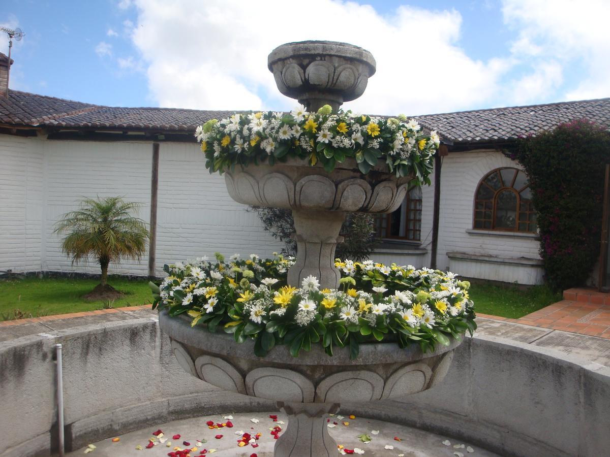 Hosteria Hacienda Pueblo Viejo Atuntaqui Εξωτερικό φωτογραφία